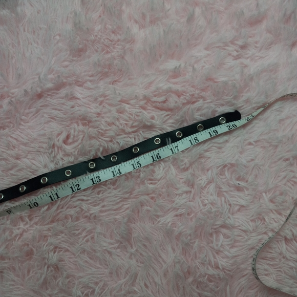 LAST 1! Gothic thigh garter! Full Eyelets,Black buckle vegan leather sexy adjust - Picture 8 of 10